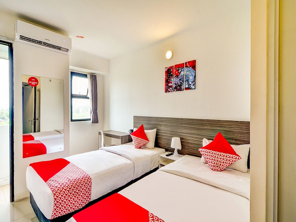 Standard Twin Room photo 3