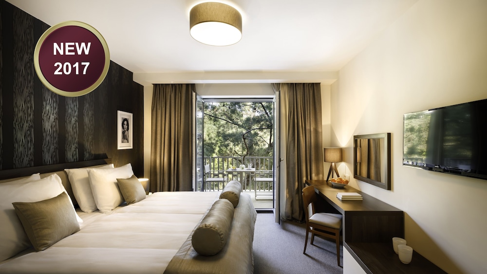 Standard Double Room, Balcony - Photo 2
