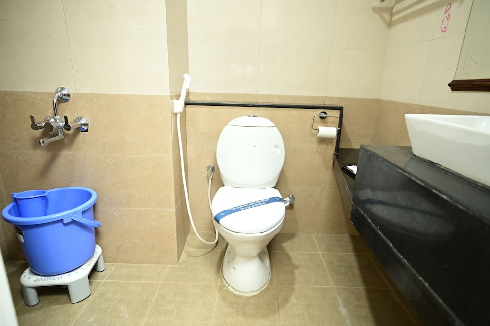 Deluxe Twin Room - Photo 3