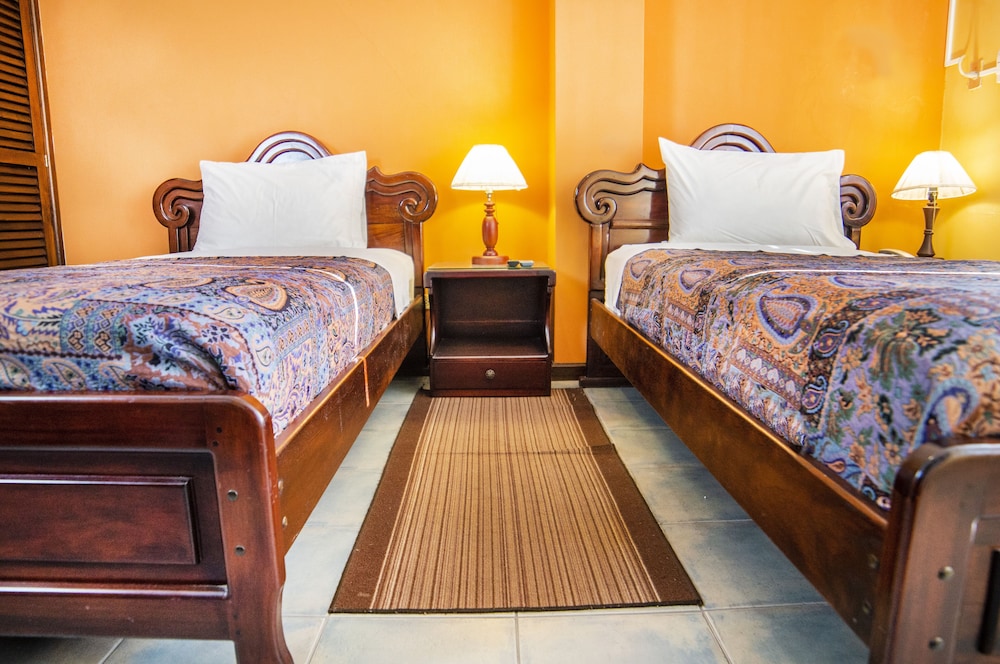 Standard Room, 2 Twin Beds