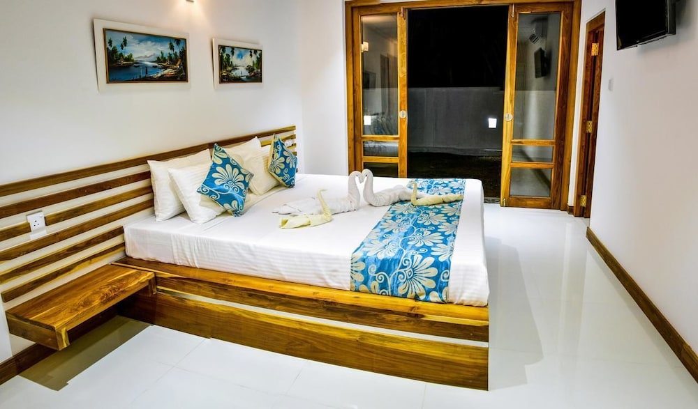 Villa photo 3