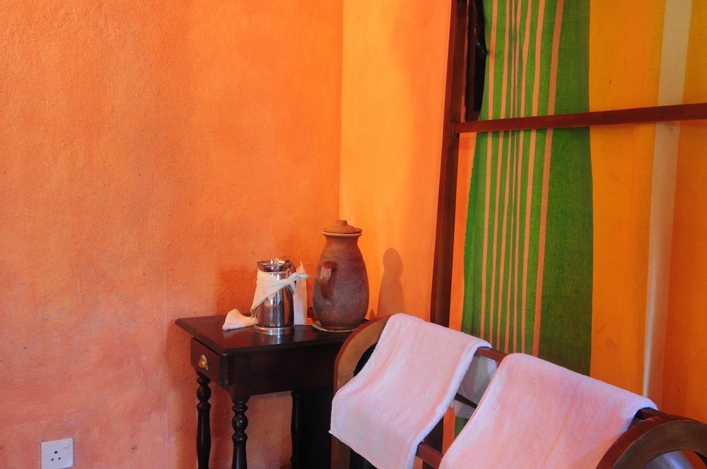 Romantic Double Room, 1 Bedroom, Smoking, Pool View photo 1