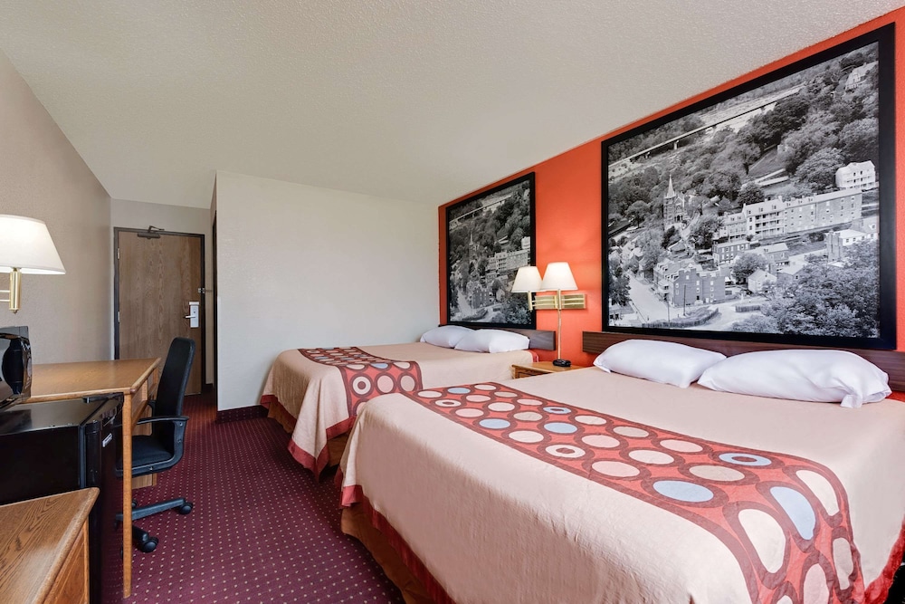 Standard Room, 2 Queen Beds
