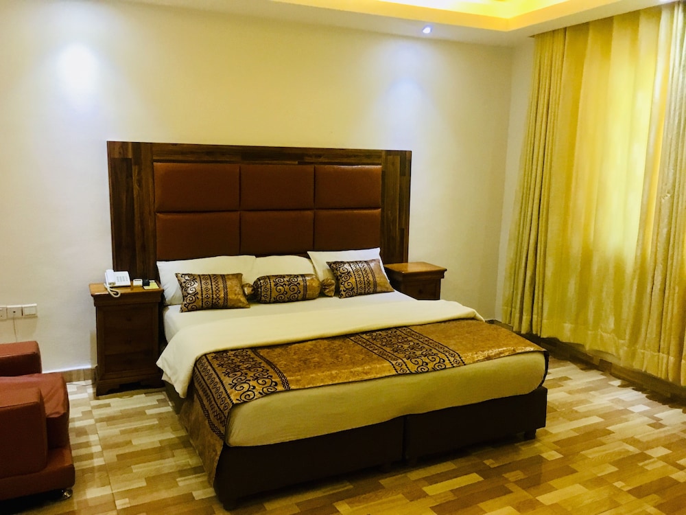 Standard Room - Photo 1
