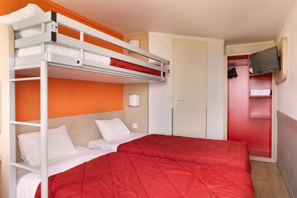 Standard Room, 2 Twin Beds photo 2