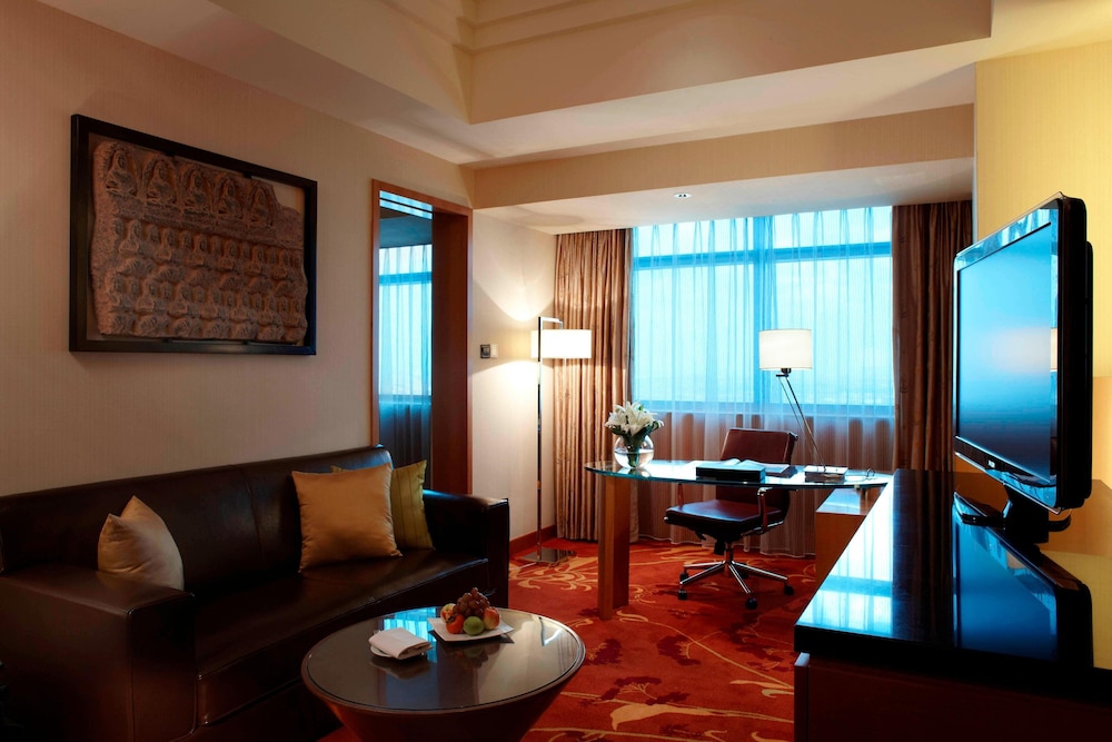 Executive Suite, 1 Bedroom - Photo 4