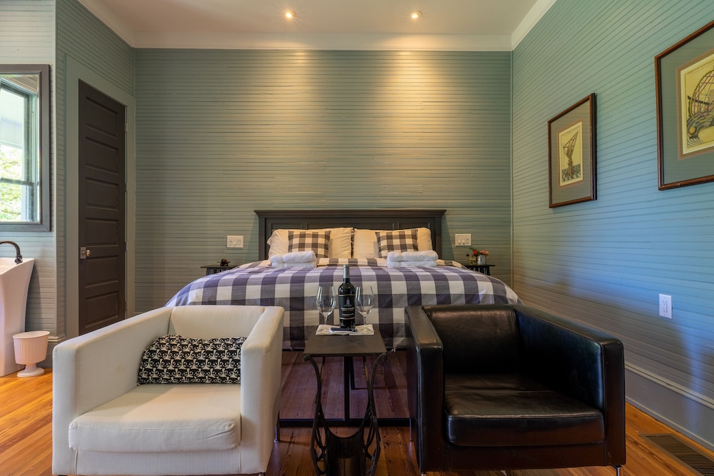 Room photo 2