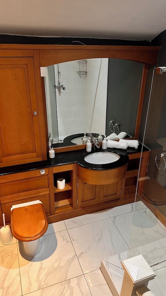 Arley Suite photo 2