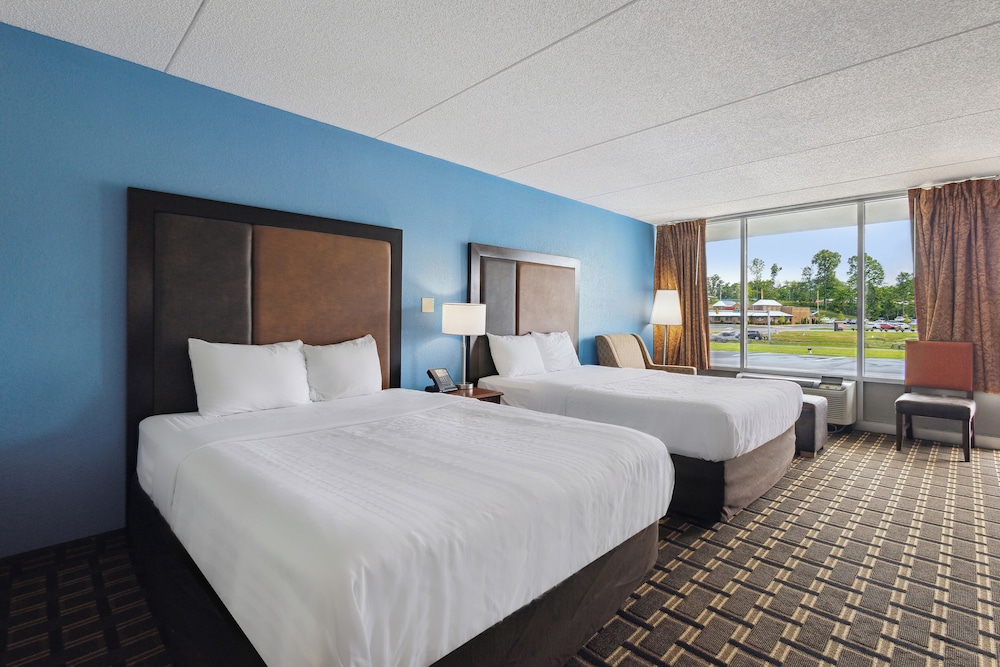Room, 2 Queen Beds, Non Smoking photo 1