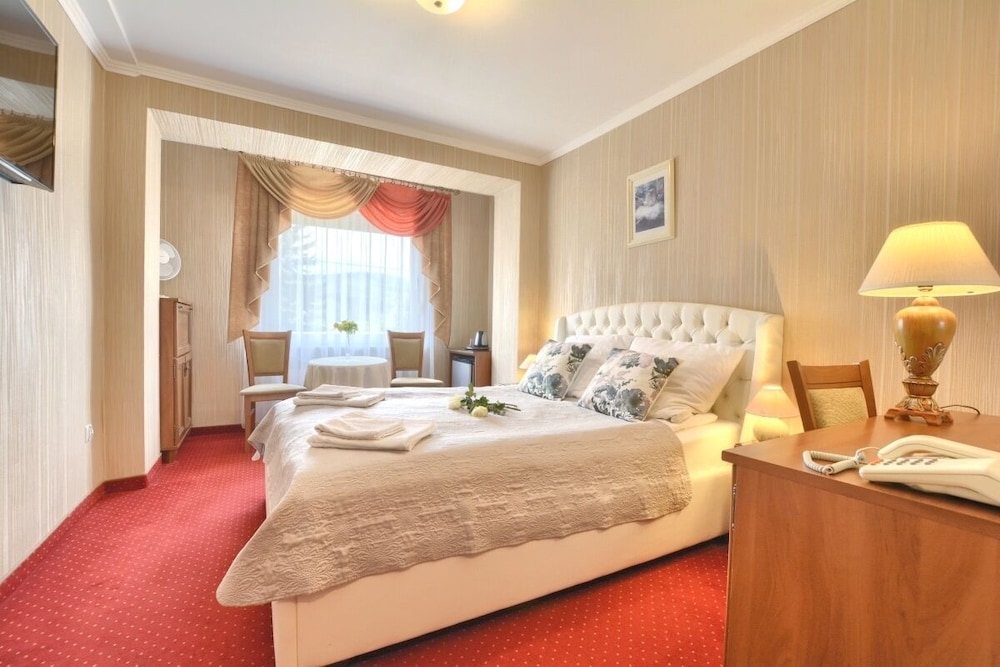 Deluxe Room, Garden View photo 2