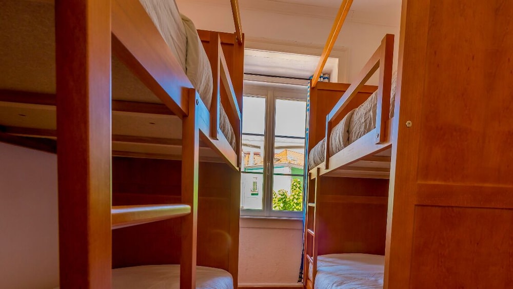 Shared Dormitory, Shared Bathroom (1) photo 1