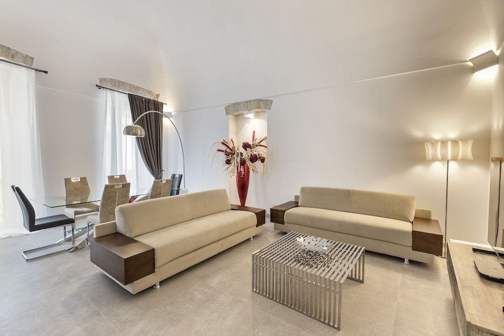 Luxury Apartment photo 1