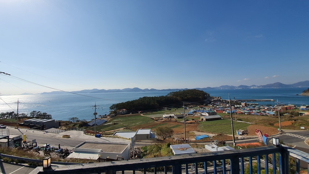 Superior Apartment, 1 Bedroom, Sea View photo 2