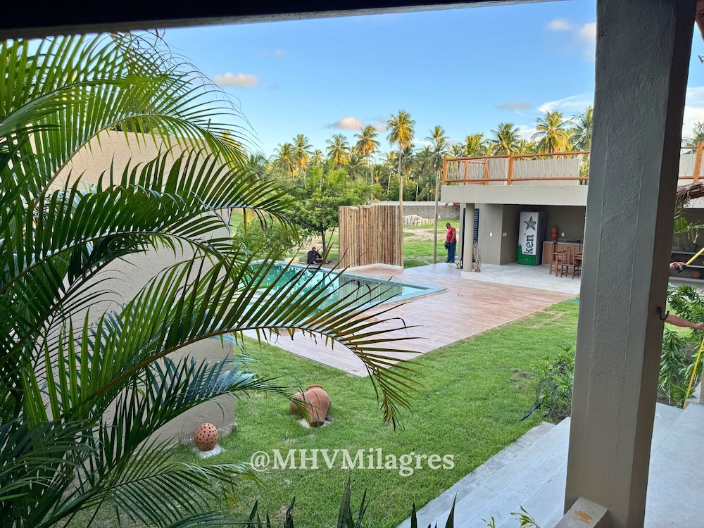 Villa photo 1