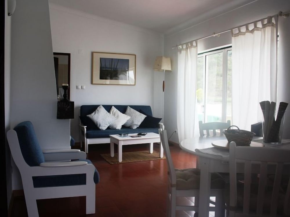 Apartment, 2 Bedrooms, River View photo 3