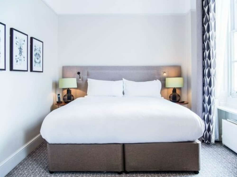Superior Double Room, 1 Queen Bed, Ensuite - Photo 3
