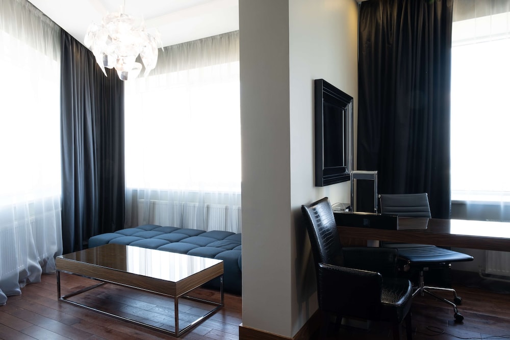 Presidential Suite photo 3