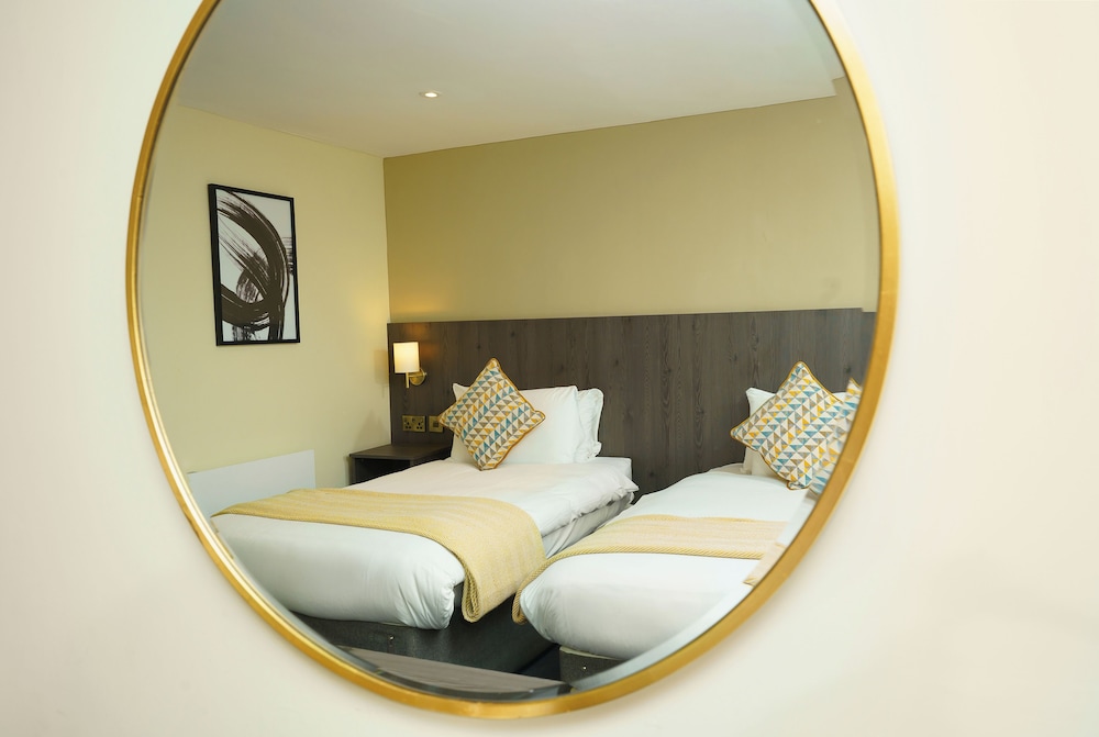 Standard Room - Photo 11