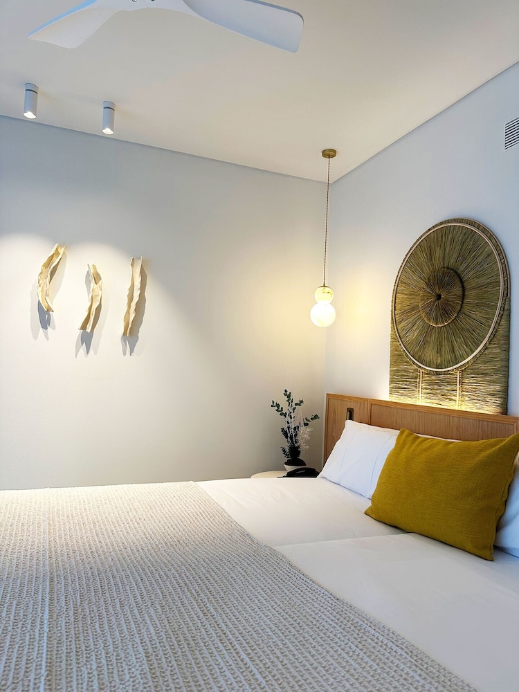 Junior Suite, Balcony, Sea View - Photo 9