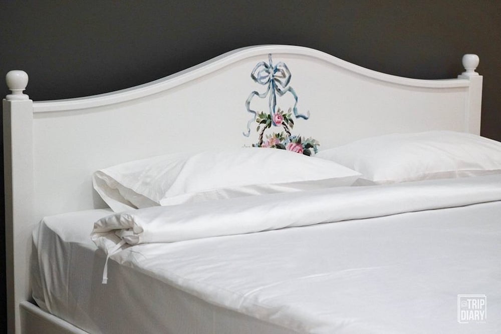 Deluxe King Room photo 2