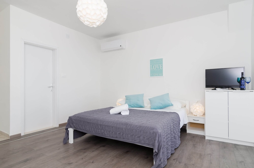 Standard Apartment, 1 Bedroom, Balcony, Sea View