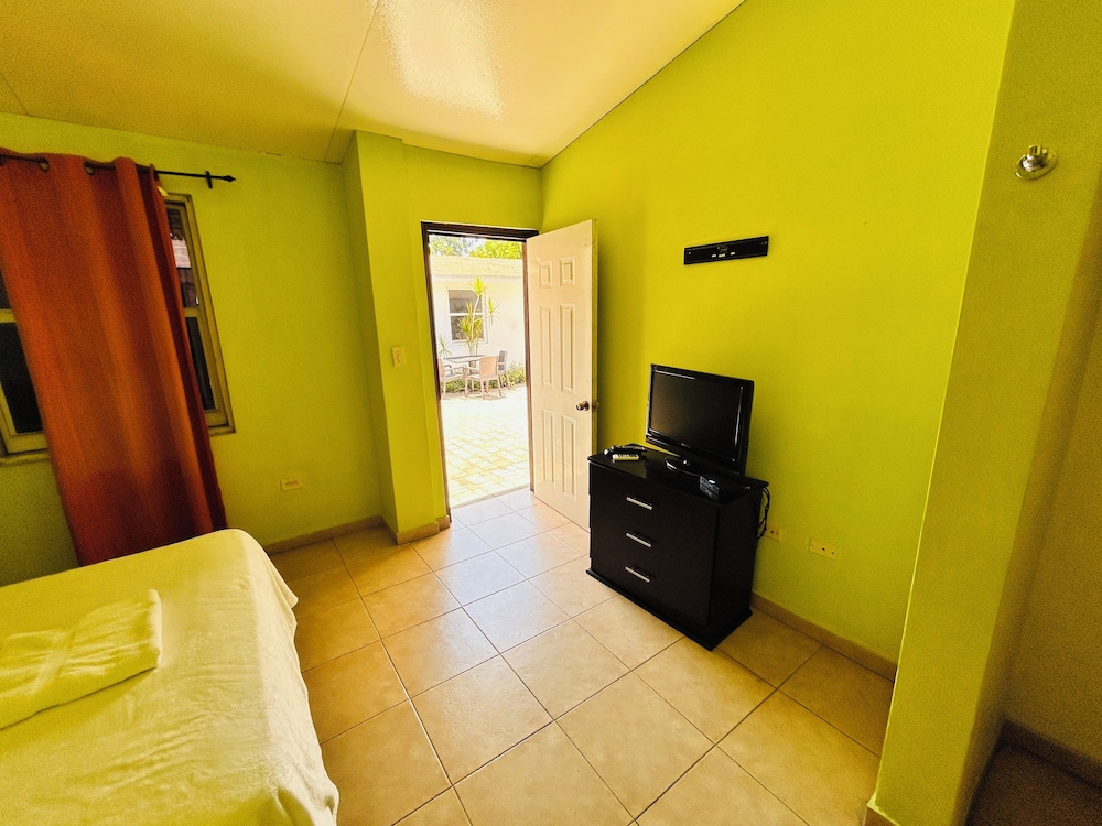 Deluxe Double Room, 1 Double Bed photo 2