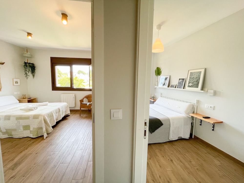 Family Quadruple Room, Private Bathroom, Garden View