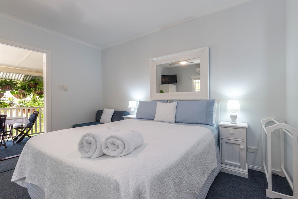 Comfort Double Or Twin Room, 1 Bedroom, Kitchenette photo 3