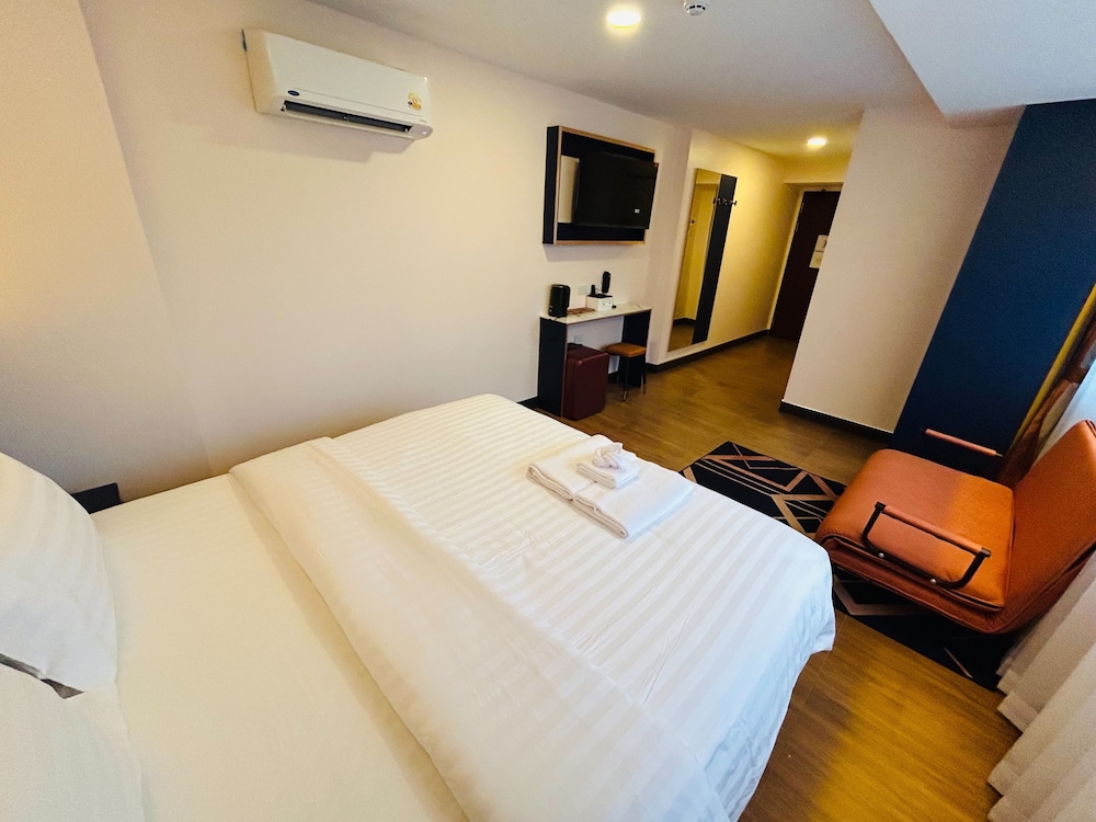 Deluxe Double Room photo 3
