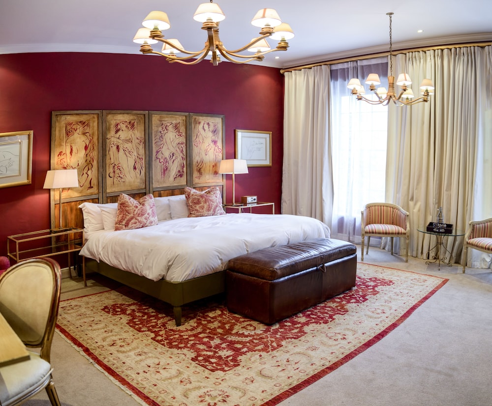 Luxury Room - Photo 16