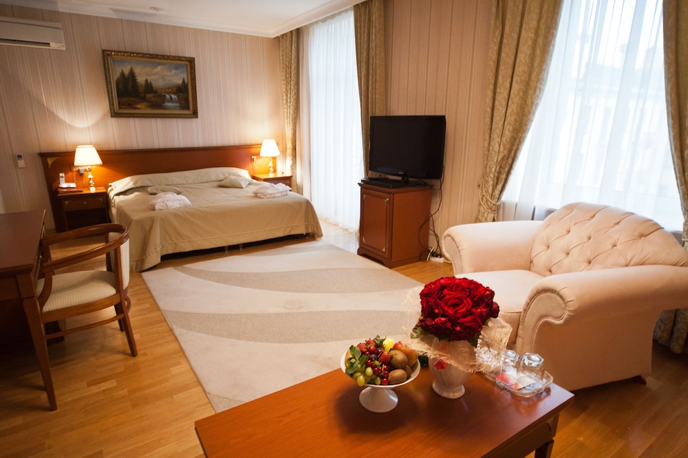 Suite photo 1