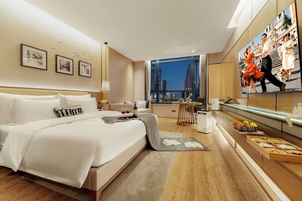 Classic Double Room, City View