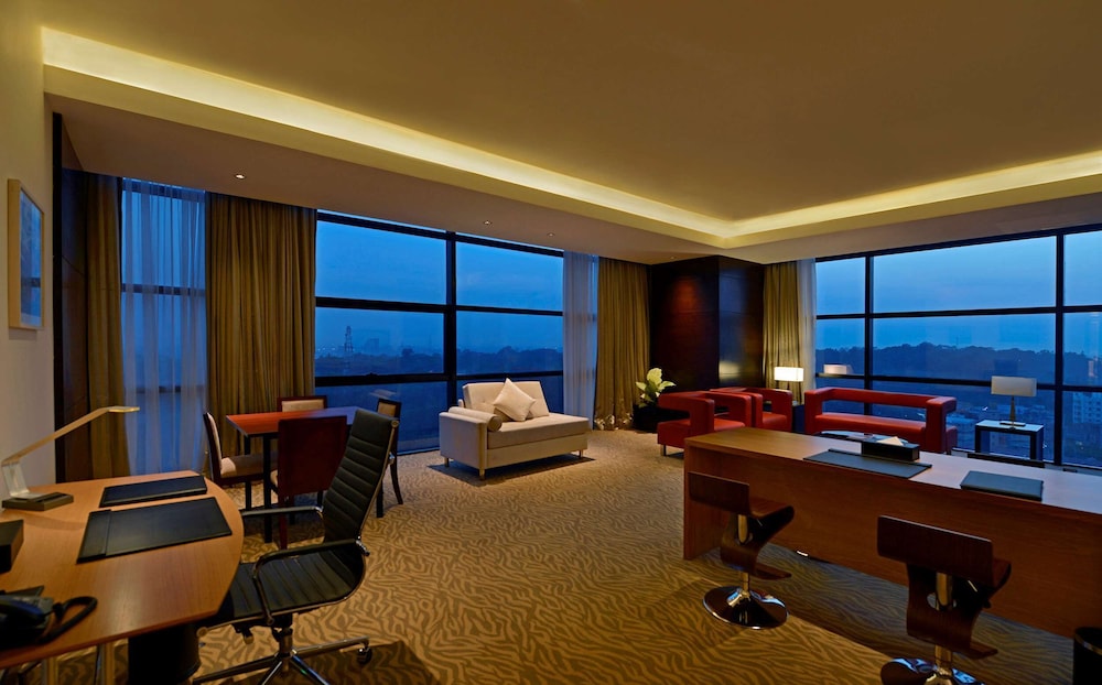 Executive Suite