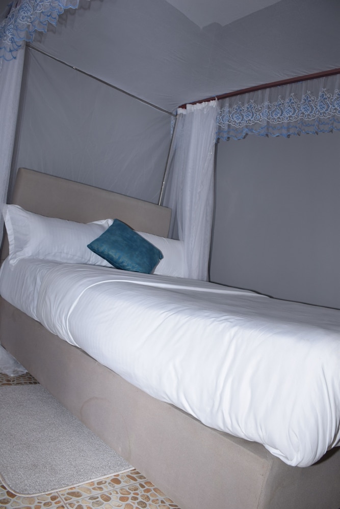 Basic Single Room, 1 Twin Bed