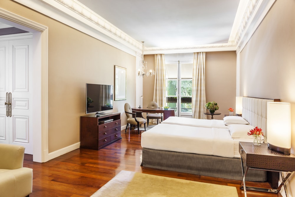 Room, 2 Twin Beds (Palace)