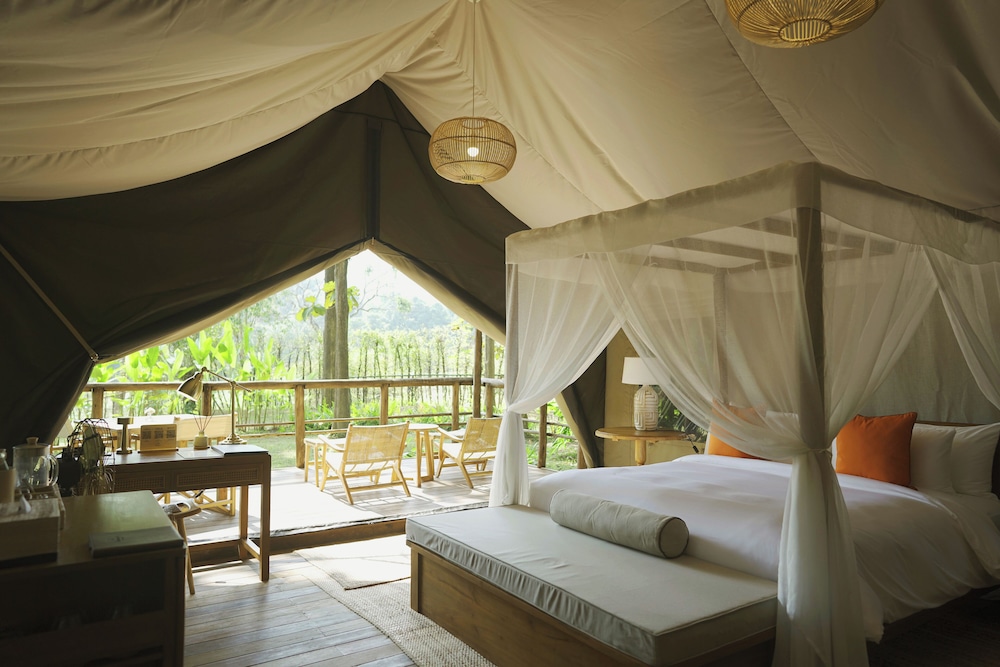 Tent, 1 Twin Bed, Canal View photo 1