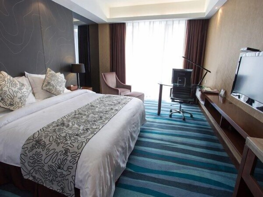 Double Room (Very Sassy) photo 3