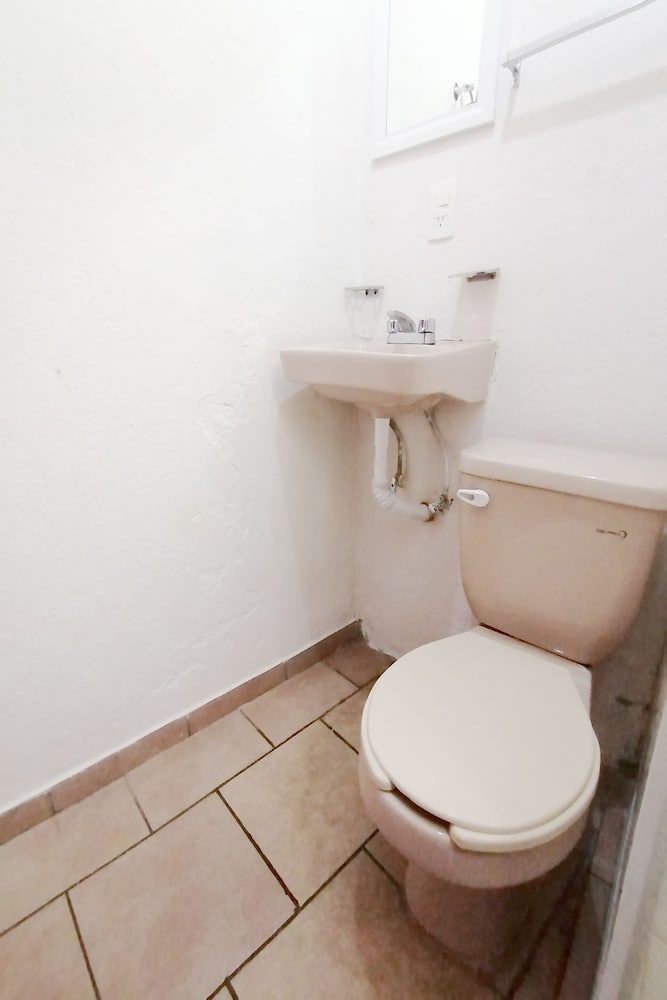Standard Room photo 2