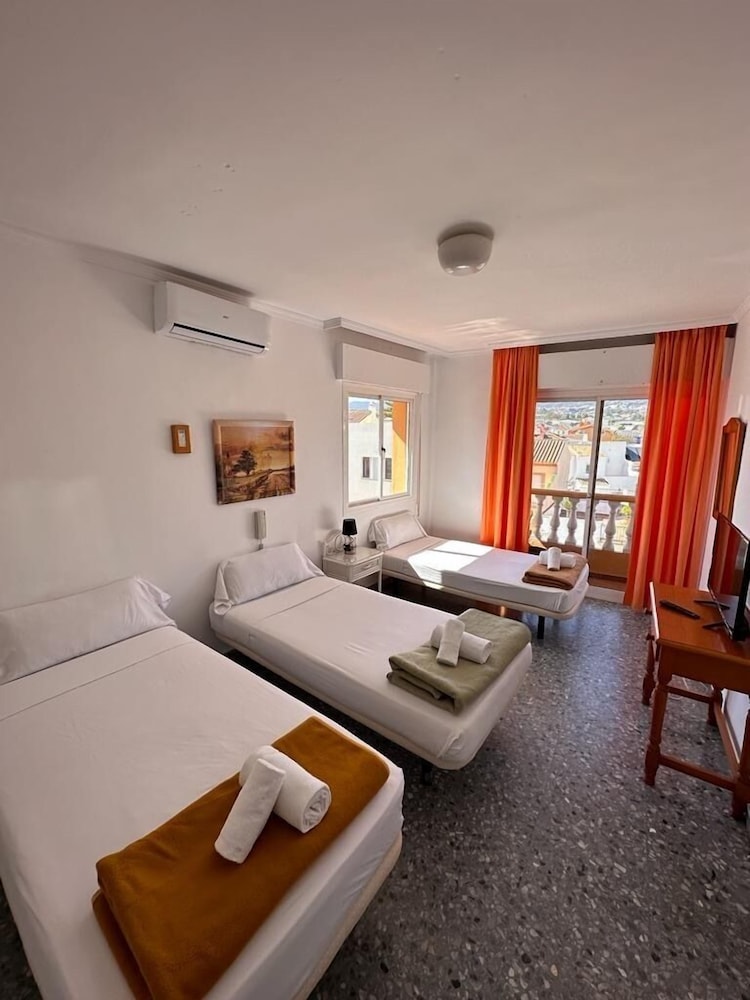 Habitación Triple Clásica