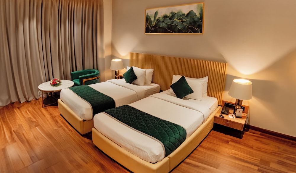 Deluxe Double or Twin Room photo 2
