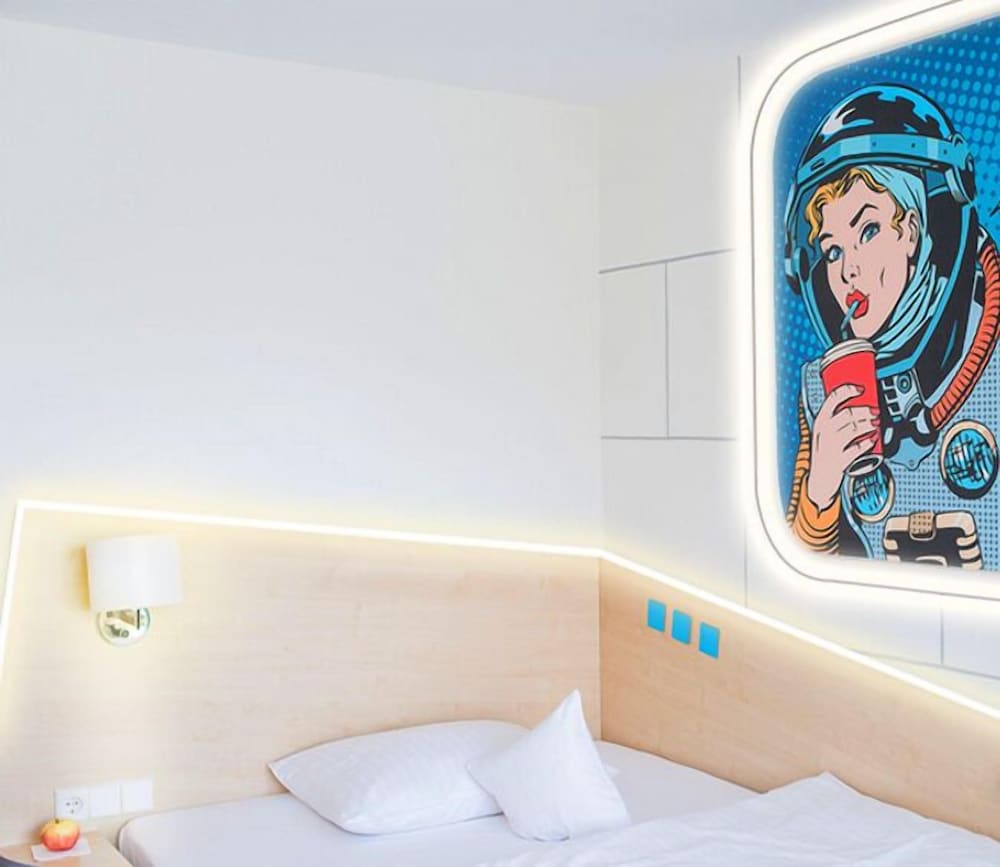 Economy Single Room
