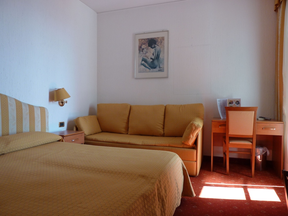 Superior Double Room - Photo 13