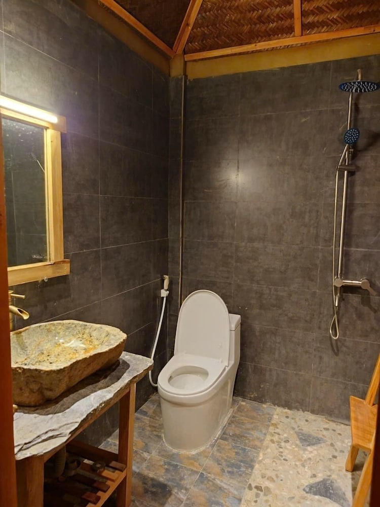 Deluxe Double or Twin Room, Hill View photo 3