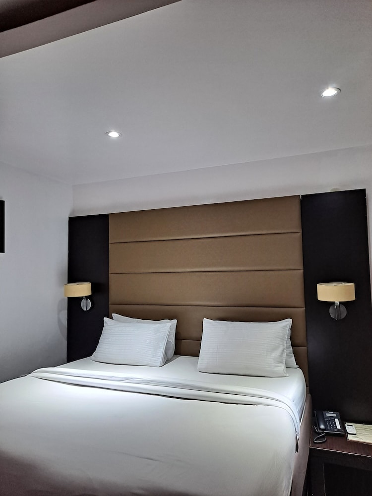Luxury Room