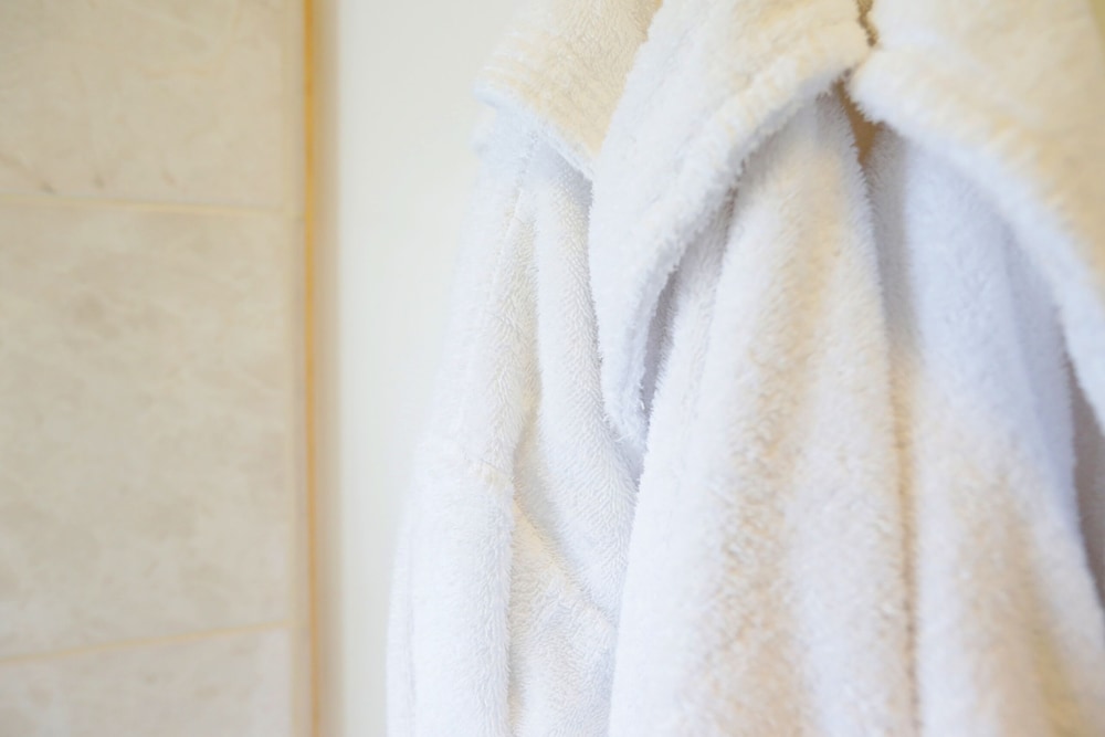Standard Suite, Ensuite photo 3