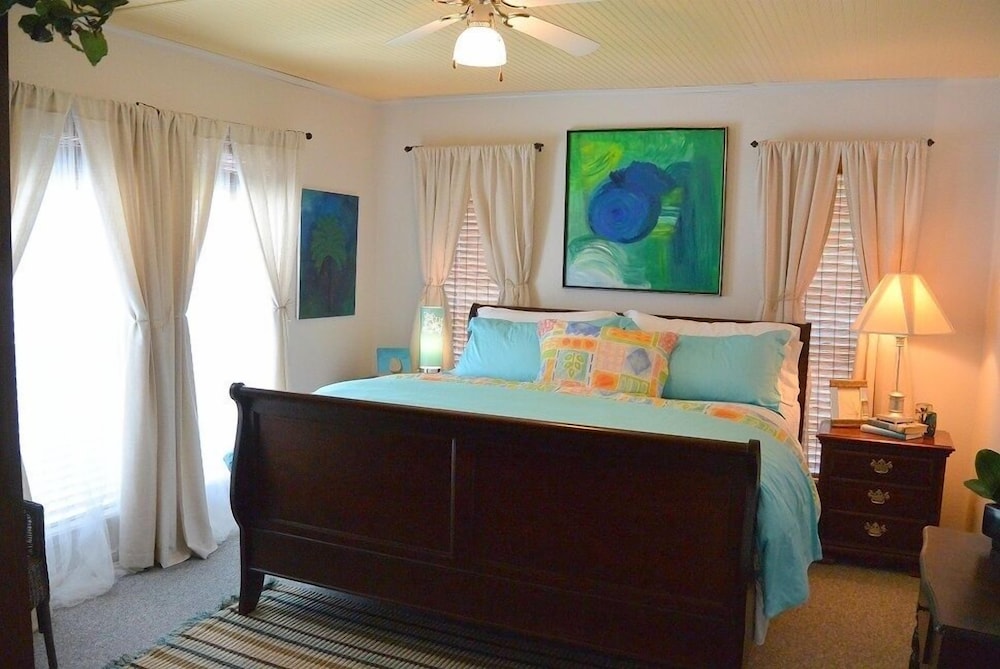 House, 3 Bedrooms photo 2