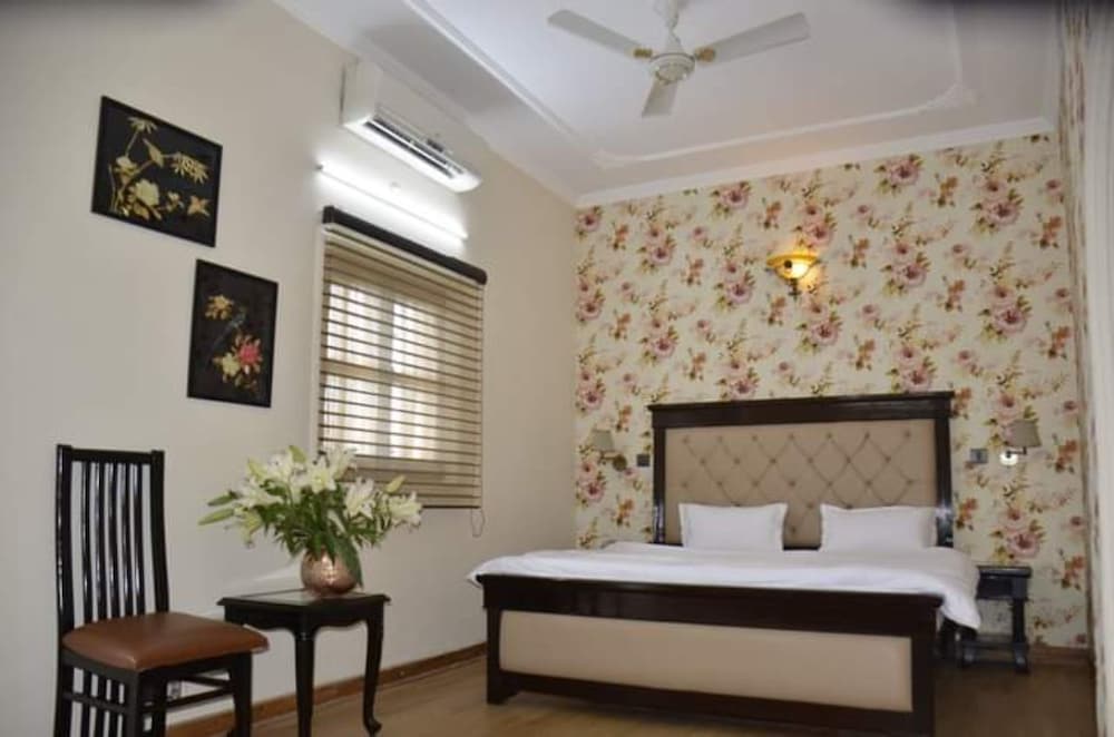 Premium Room (Valley View) photo 3