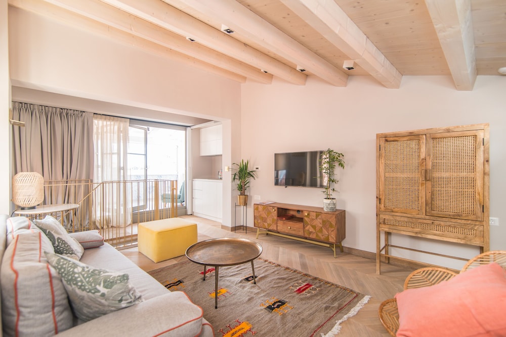 Deluxe Suite with Sea View and Balcony with External Access photo 3