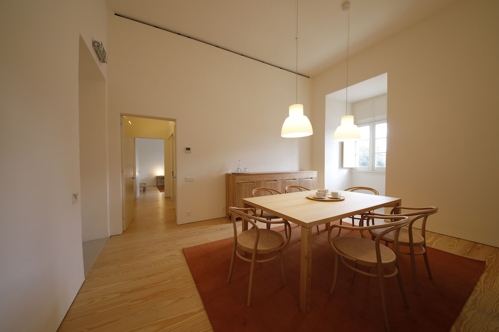 Suite (Master) - Photo 4