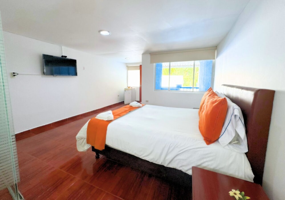 Double Room, Balcony, Pool View photo 2